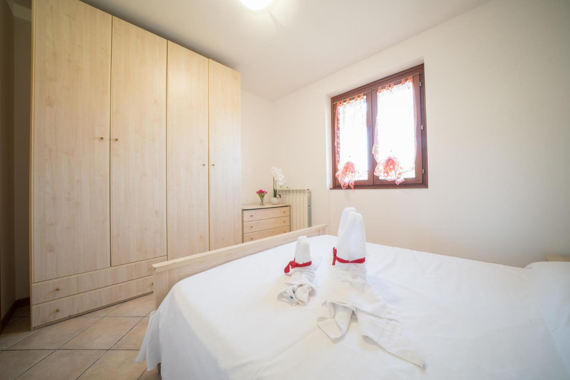 Gardappartamenti - Cascinale With Terrace Desenzano del Garda Esterno foto
